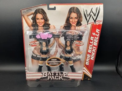 WWE Brie Bella Nikki Bella BELLA TWINS Battle Pack First Time In The Line 2011 - Image 1 of 2
