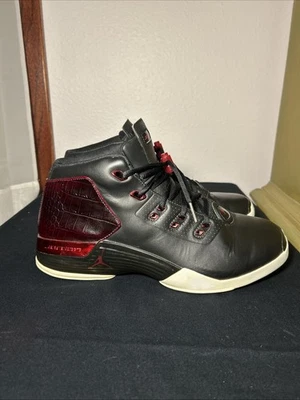 Talla 11 - Air Jordan 17+ Retro Bulls 832816-001 Foto 1 de 4