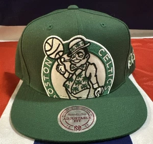 Mitchell & Ness Celtics Lucky Leprechaun Green Snapback w Boston Side Embroidery - Bild 1 von 8
