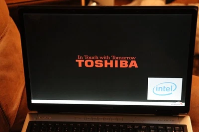 Toshiba Satellite P105-S6147 Intel Pentium T2300 1,66 GHz 1 GB RAM SIN DISCO DURO Foto 1 de 4