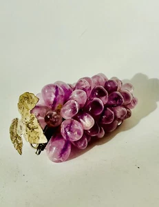 Small Tumbled Amethyst Bunch of Grapes with Leaf - Picture 1 of 16