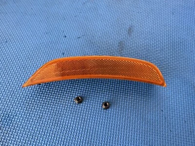 2020 - 2022 KIA SOUL  One Used OEM Front Bumper Reflector Right Side - Image 1 of 4