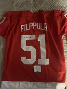 Valtteri Filppula Signed Detroit Red Wings Jersey (Beckett COA) - Picture 1 of 5