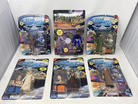 Star Trek The Next Generation Mixed Action Figure Lot of 6 Playmates Cover