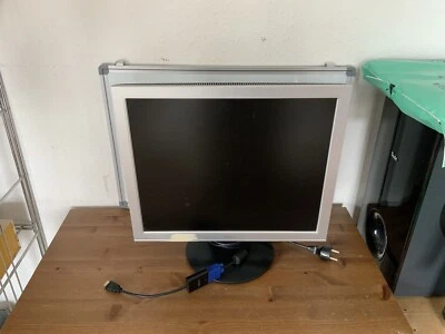 LCD Monitor 19 Zoll - Bild 1 von 2
