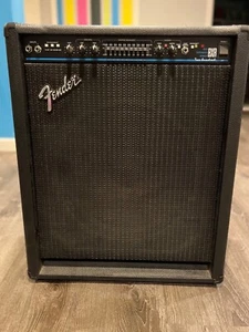 Amplificatore FENDER BXR twohundred 200 watt RMS combinato - Foto 1 di 2