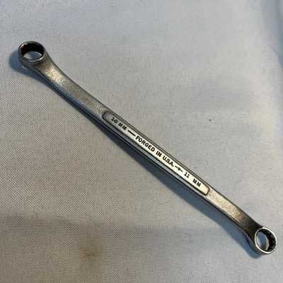 Craftsman USA 42954 10 мм x 11 мм коробчатый торцевой гаечный ключ, 12pt, - V-серия - Изображение 1 из 4