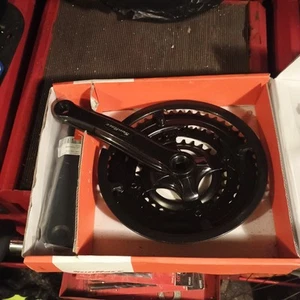 Sunrace 48-38-28 Chainset - Picture 1 of 3