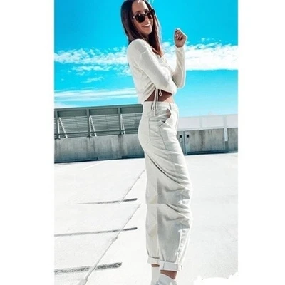 Pantalones rectos ajustados de pana tostados cremosos deportivos Escada talla 42/US 6 Foto 1 de 4