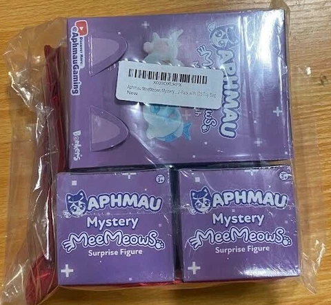 Aphmau MeeMeows Mystery 6 Inch Plush Assortment with Aphmau Mystery Figure 2PK Cover