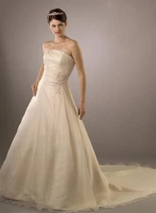 House of Wu Private Collection 8924 Wedding Gown Bridal Dress Sz 10  New NWT - Picture 1 of 7