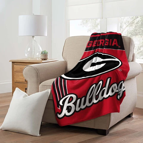 NCAA Officially Licensed Georgia Bulldogs 46" x 60" Microfiber Throw Blanket Cover