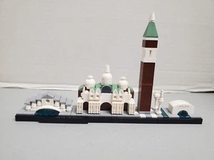 LEGO Architecture Venice 21026  - 99.99% Complete - Picture 1 of 4