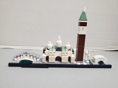 LEGO Architecture Venice 21026  - 99.99% Complete - Image 1 of 4