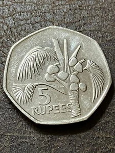 1977 Seychelles 5 Rupees Coin KM# 36 - Picture 1 of 2