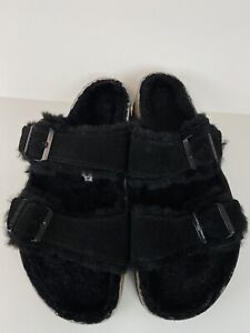 BIRKENSTOCK Arizona Shearling Lined Men's 10/ 43  Black Fur Sandals Shoes