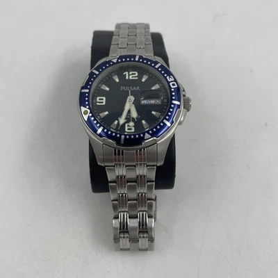 Reloj de buceo PULSAR (Por:SEIKO) PARA HOMBRE 100M (VX43-X042) ¡NUNCA USADO CON BATERÍA! Foto 1 de 4
