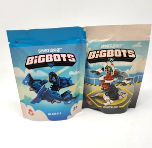 SMARTLINKS BigBots (2) Blue 01 and White 03 Wendy's Kids Meals - Picture 1 of 3