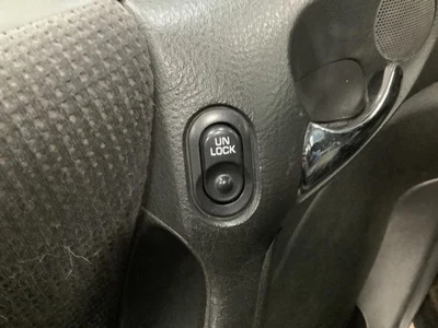 Front Door Switch Driver's Lock Fits 00-05 SATURN L SERIES 335571 - Image 1 of 4