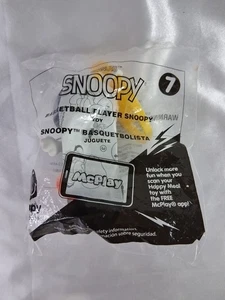 2018 McDonald's Peanuts Snoopy Basketball Happy Meal Toy #7 New - Picture 1 of 2