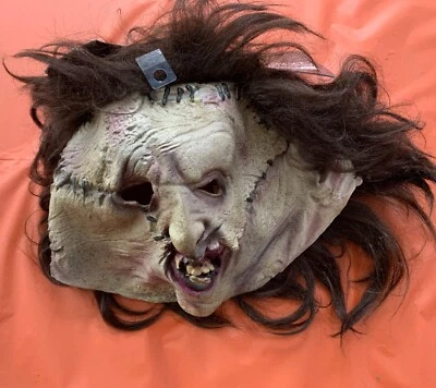Máscara de vinilo con cabello The Texas Chainsaw Massacre Leatherface Dlx para adultos nueva con etiquetas Foto 1 de 4
