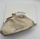 Marc Jacobs Daisy Clutch Color Gold GWP