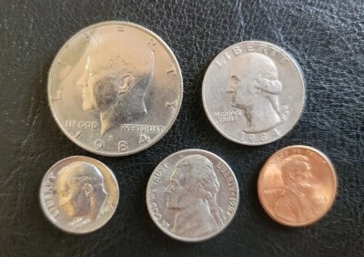 USA 1984 Year Set (5 coins) w/ Kennedy half dollar - Image 1 of 2