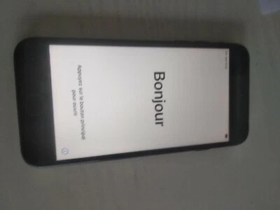 Smartphone Apple iPhone 7- 32 Go - Noir Bloqué/Pour pièces détachées  - Photo 1/2