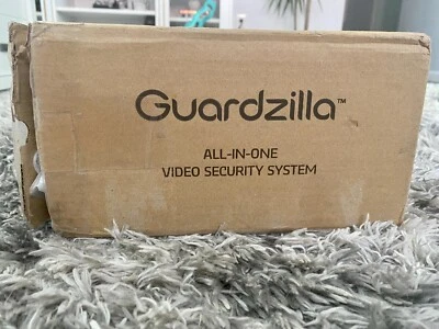 Sistema de videovigilancia todo en uno interior inalámbrico Wi-Fi blanco Guardzilla GZ501W Foto 1 de 4