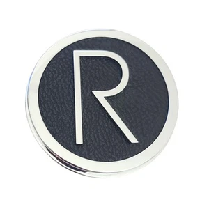 Rodial Shade 05 Fair To Medium Instaglam Deluxe Banana Powder Compact 8.5g - Picture 1 of 4
