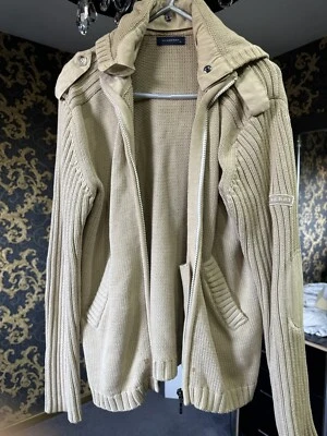 Burberry Boys Cardigan 12 Years Used With Marks On The Front But Good - Image 1 of 4