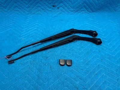 Juego de 2 pares de brazos limpiaparabrisas delanteros diestro y derecho Lexus GX470 2003-2009 FABRICANTE DE EQUIPOS ORIGINALES Foto 1 de 4