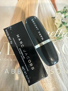 Marc Jacobs Accomplice Concealer & Touch-up Stick 5g. /0,17 oz. - Bild 1 von 3