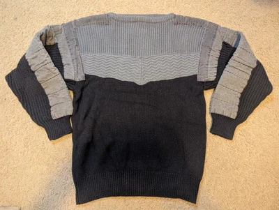 复古 Y2K Union Bay 丙烯酸针织毛衣黑色灰色带牛仔被垫口音 — 第 1/4 张图片