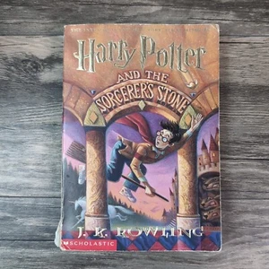 Harry Potter and the Sorcerer's Stone by J. K. Rowling 1998 Hardcover Book - Picture 1 of 10