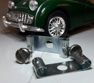 Triumph TR3 TR Jaguar XK Morris Minor Bullet Earth Lead Clip Terminals & Screws - Image 1 of 2