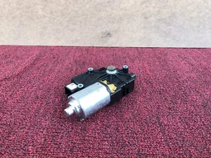 MOTEUR TOIT OUVRANT OEM INFINITI JX35 QX60 2013-2017. 38K  - Photo 1 sur 6