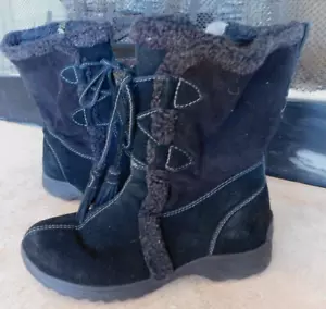 Lands' End halbhohe schwarze Wildlederstiefel Damengröße 8,5 Sherpa-Fell gefüttert seitlicher Reißverschluss gebraucht, in einwandfreiem Zustand - Bild 1 von 5