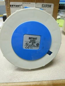 Bryant Electric Pin and Sleeve Receptacles 530R9W. New - Picture 1 of 4
