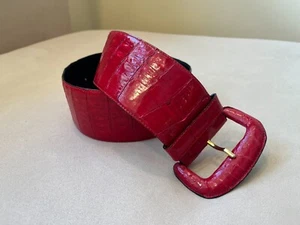 Cintura Vintage Qualità Italiana Coccodrillo Rosso Brevettato Pelle Donna Taglia Small - Foto 1 di 6