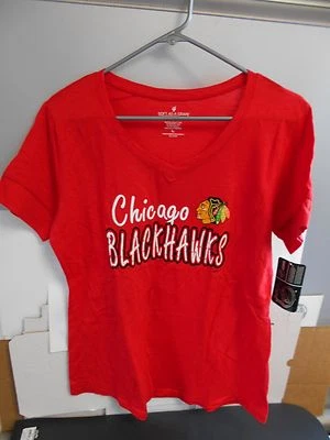 Chicago Blackhawks T-Shirt. Size Large. Soft As A Grape. 100% Cotton  N341 - Image 1 of 2