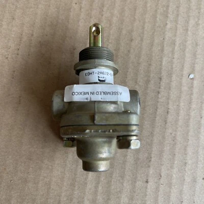 E0HT-2A622-EA New OEM Ford Dash Control Valve BX101850N - Image 1 of 4