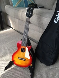  Ukulele Electric by Epiphone With Epiphone Bag - Picture 1 of 6