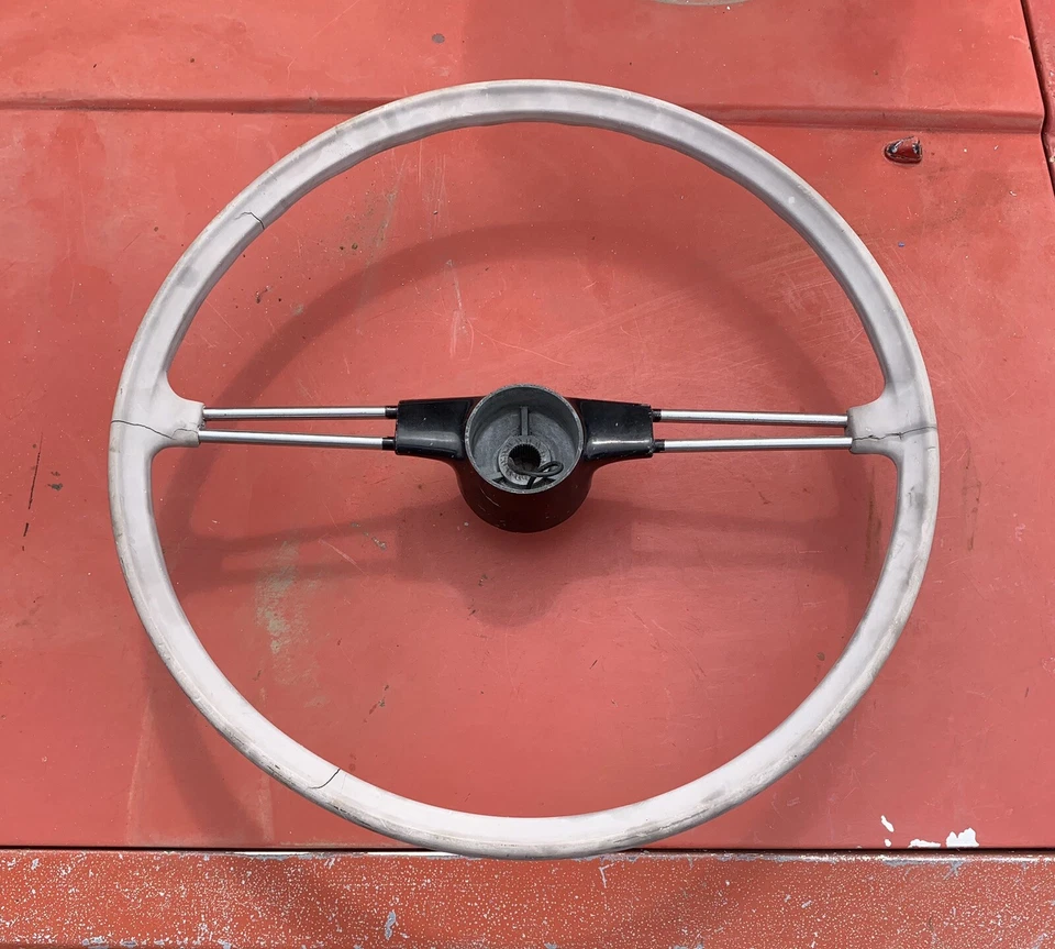 Volante Datsun Bluebird 1960 1961 1962 Foto 1 de 4