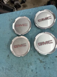 2010-2017 gmc terrain set of 4 gray 17" wheel center caps 9597973 OEM 11 12 13 - Picture 1 of 5