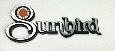 Insignia emblema de metal GM PONTIAC SUNBIRD 1976-1980 OEM Foto 1 de 4