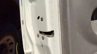 Ram 1500 1994-2001 conductor pestillo puerta delantera izquierda con varillas/cables OEM 55076077 Foto 1 de 2