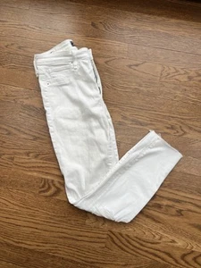 abercrombie fitch Size 2 White High Rise Ankle Jeans - Bild 1 von 4