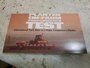 NOS INTERNATIONAL Case PLANTER ON FARM TEST PRESTAZIONI 1983 IH Trattore - Foto 1 di 6