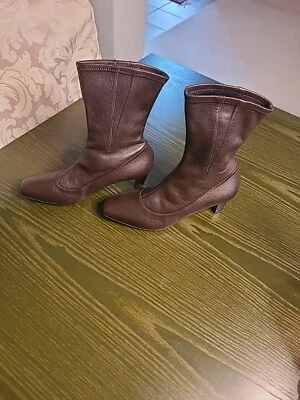 BRUNO MAGLI Ladies Leather Ankle Boots Size  Eur. 37.5 .. US Size 7 - Image 1 of 4